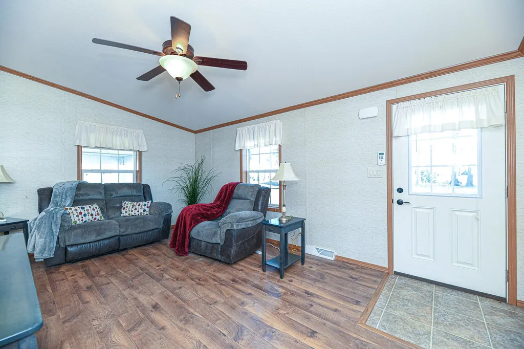 4 S Elderberry Lane Rochester NH 03867