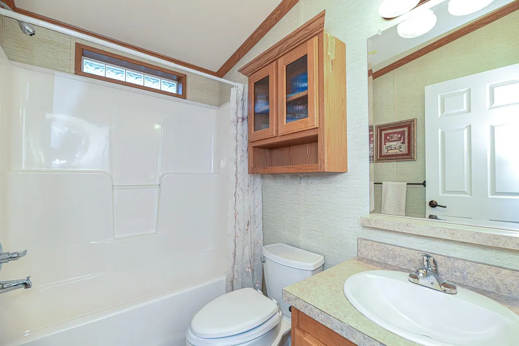 4 S Elderberry Lane Rochester NH 03867