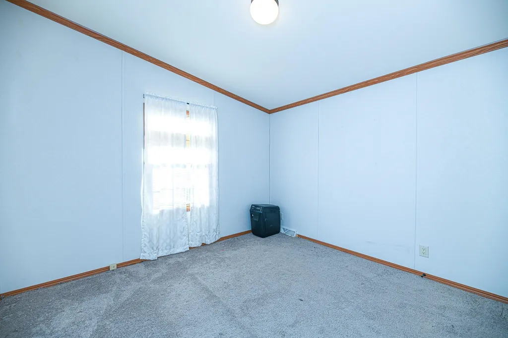 4 S Elderberry Lane Rochester NH 03867