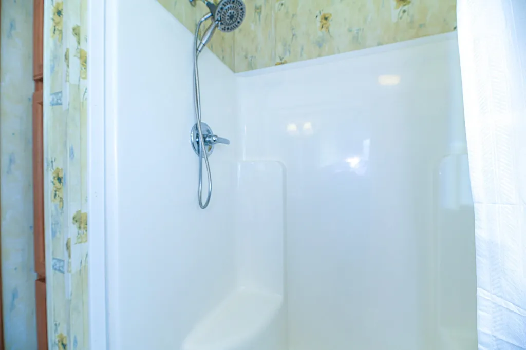 4 S Elderberry Lane Rochester NH 03867