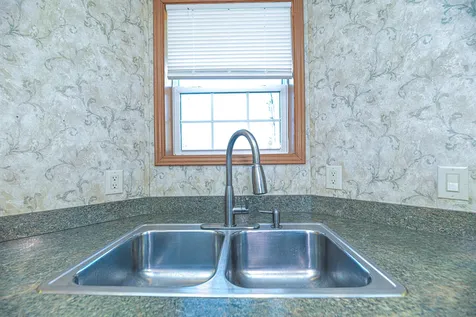 4 S Elderberry Lane Rochester NH 03867