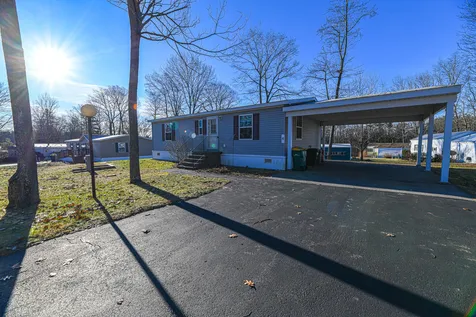 4 S Elderberry Lane Rochester NH 03867