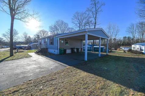 4 S Elderberry Lane Rochester NH 03867