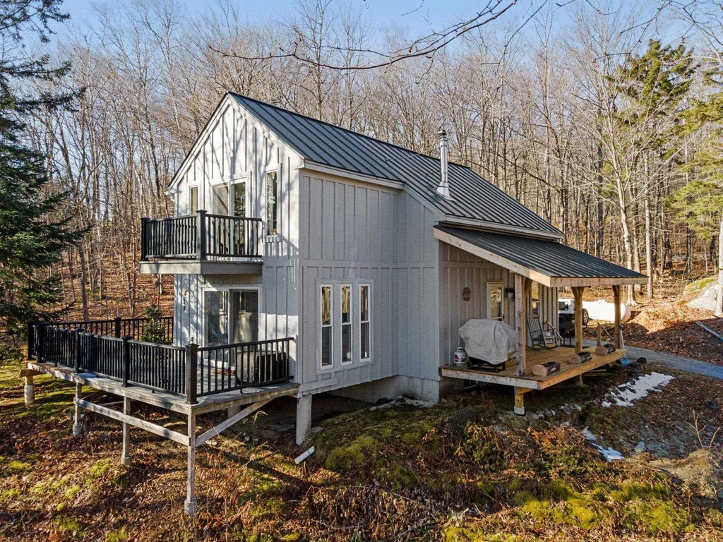 125 Stewart Drive Rumney NH 03266