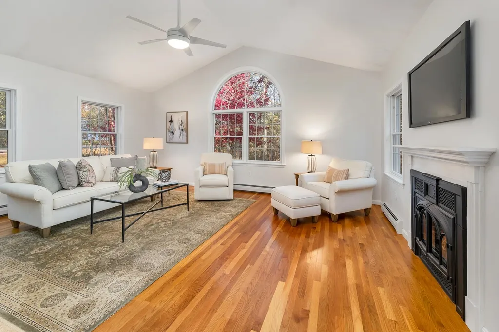 32 Heritage Drive Berwick ME 03901-2753