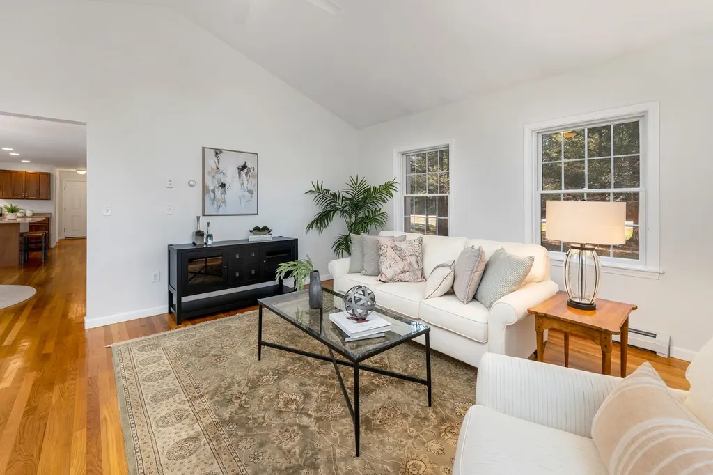 32 Heritage Drive Berwick ME 03901-2753