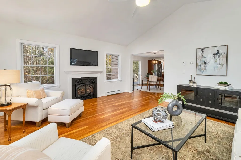32 Heritage Drive Berwick ME 03901-2753