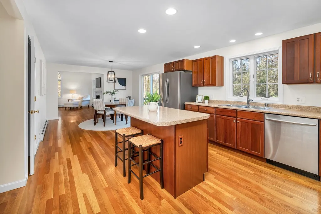 32 Heritage Drive Berwick ME 03901-2753