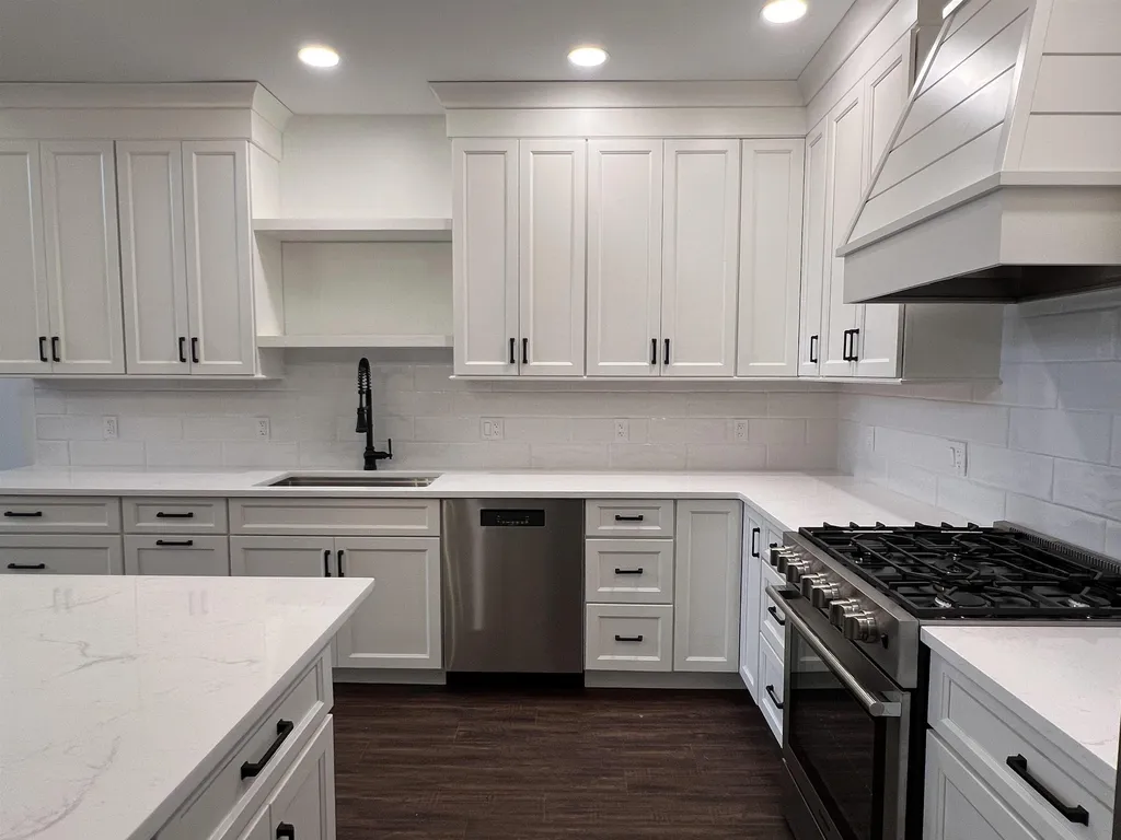 239 Skimobile Road Conway NH 03860
