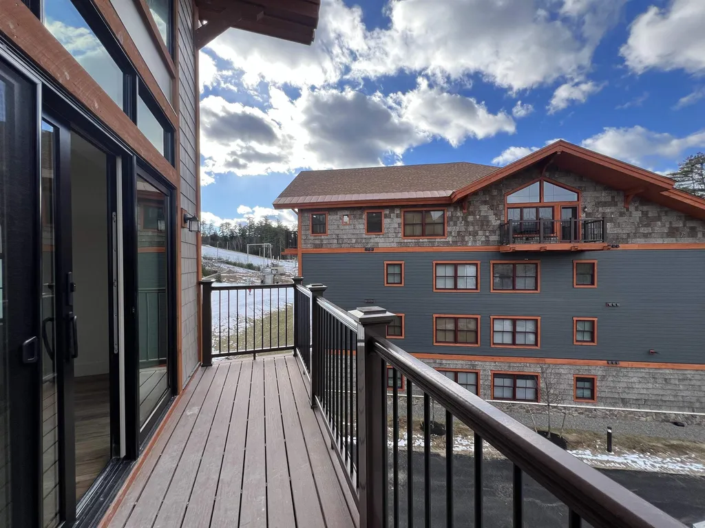 239 Skimobile Road Conway NH 03860