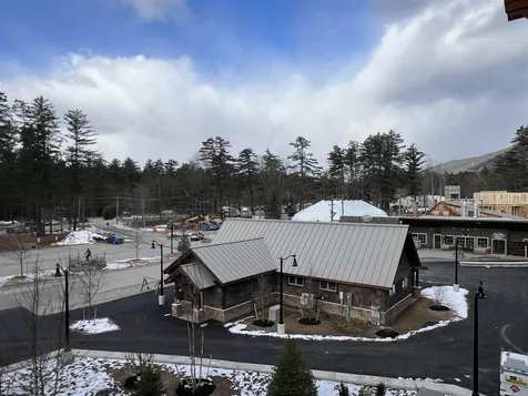 239 Skimobile Road Conway NH 03860