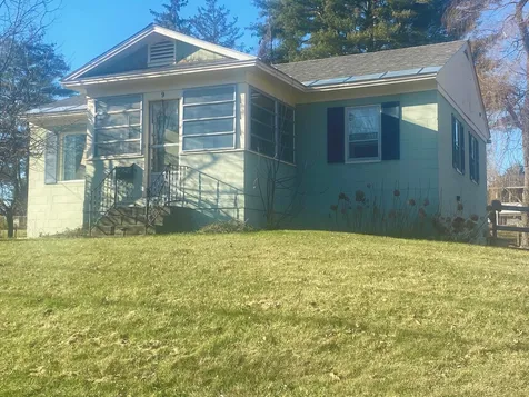 9 Jones Avenue Lebanon NH 03784