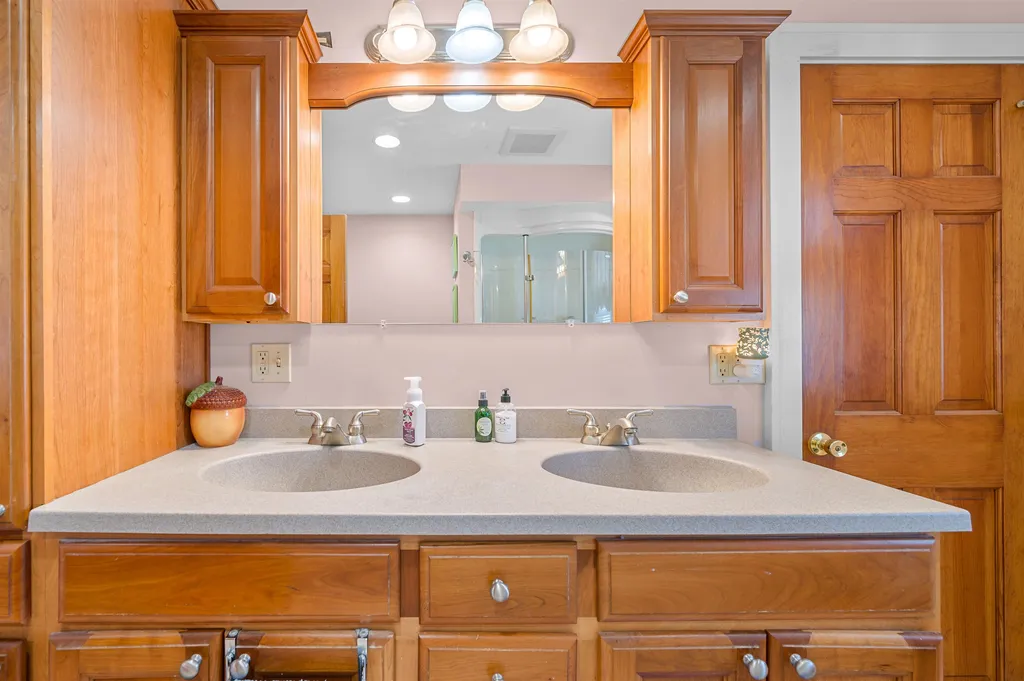 337 Hill Street Barre Town VT 05641