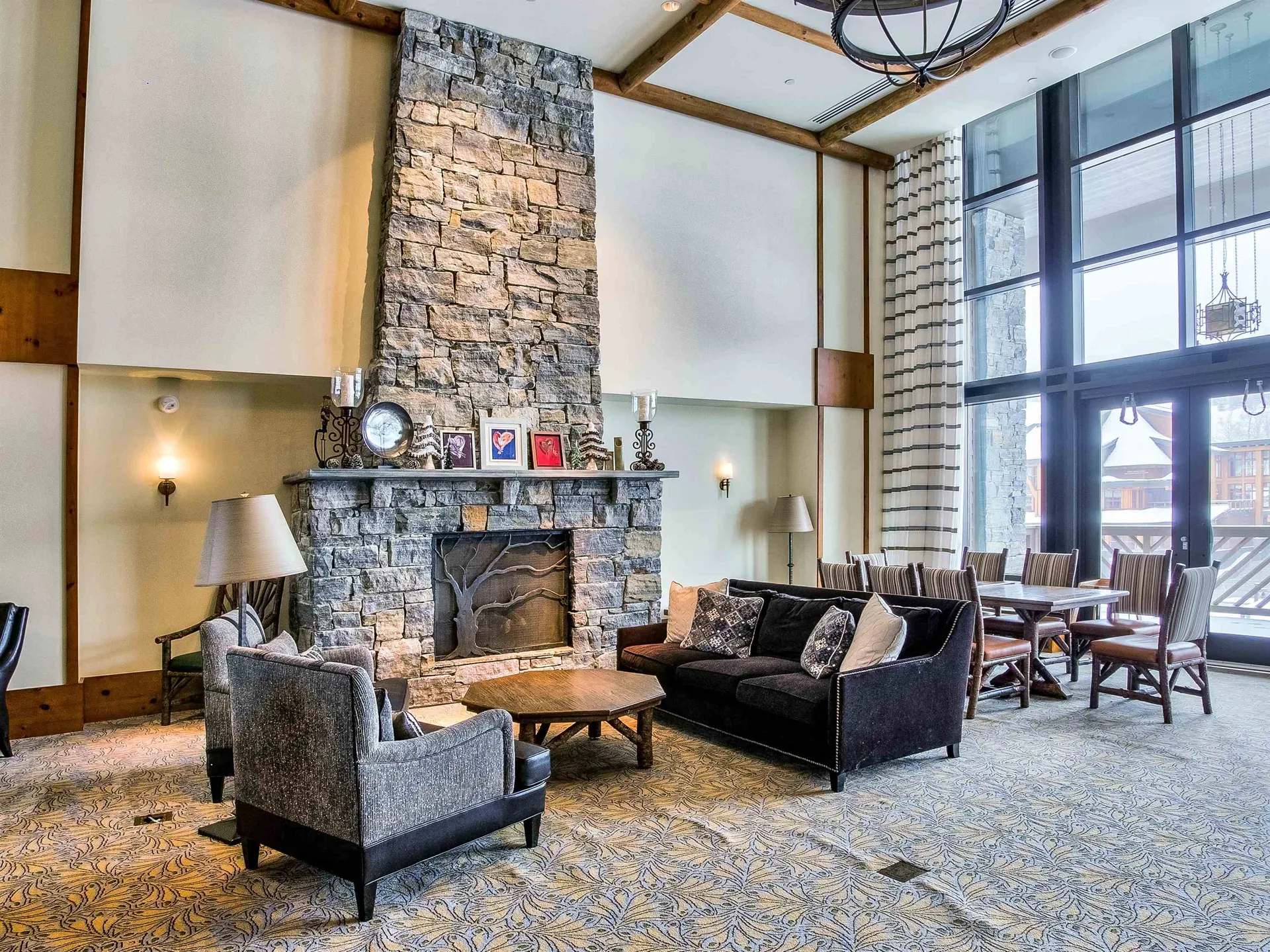 7412 Mountain Road Stowe VT 05672