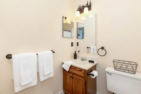 36 Lodge Road Lincoln NH 03251