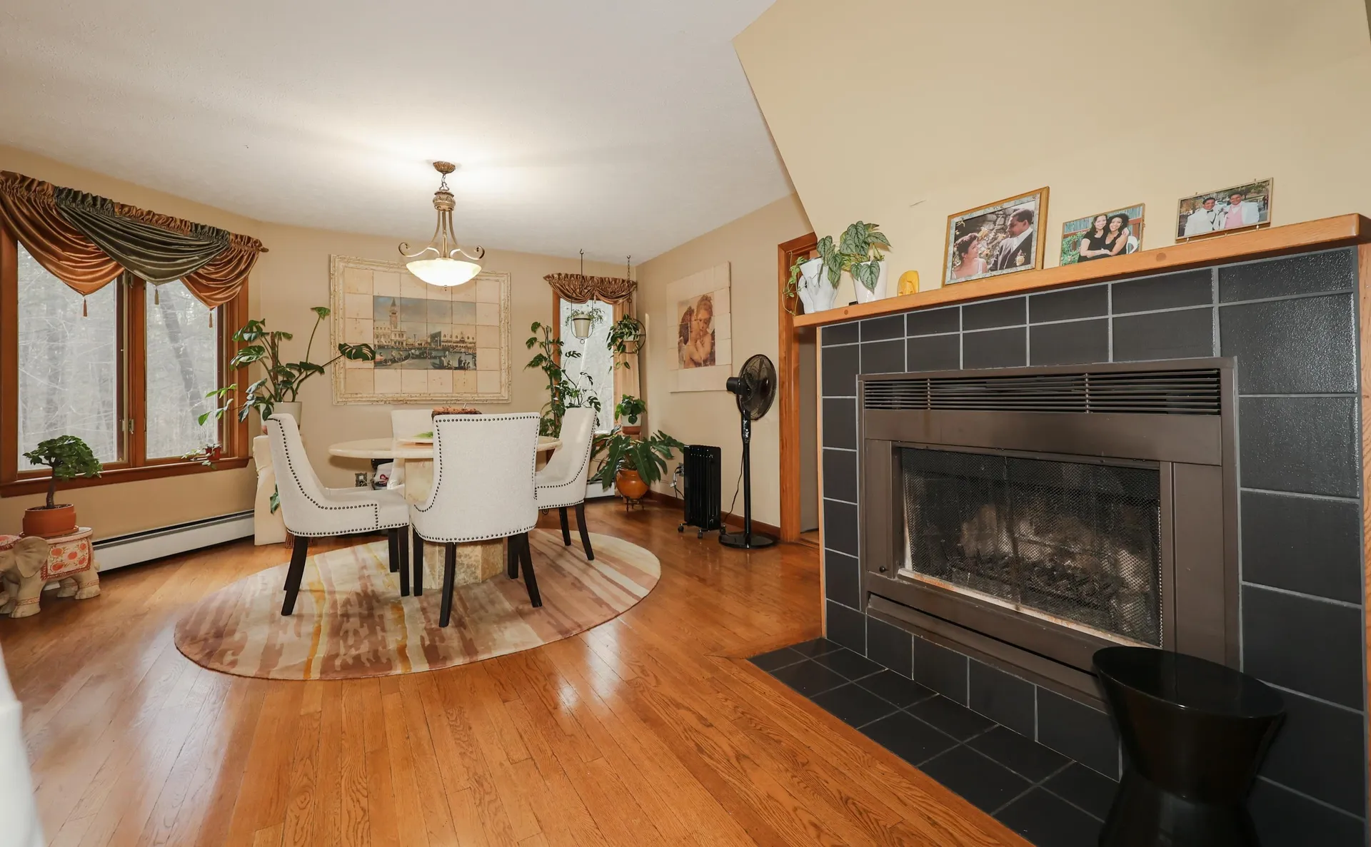 28 Old Manchester Road Amherst NH 03031