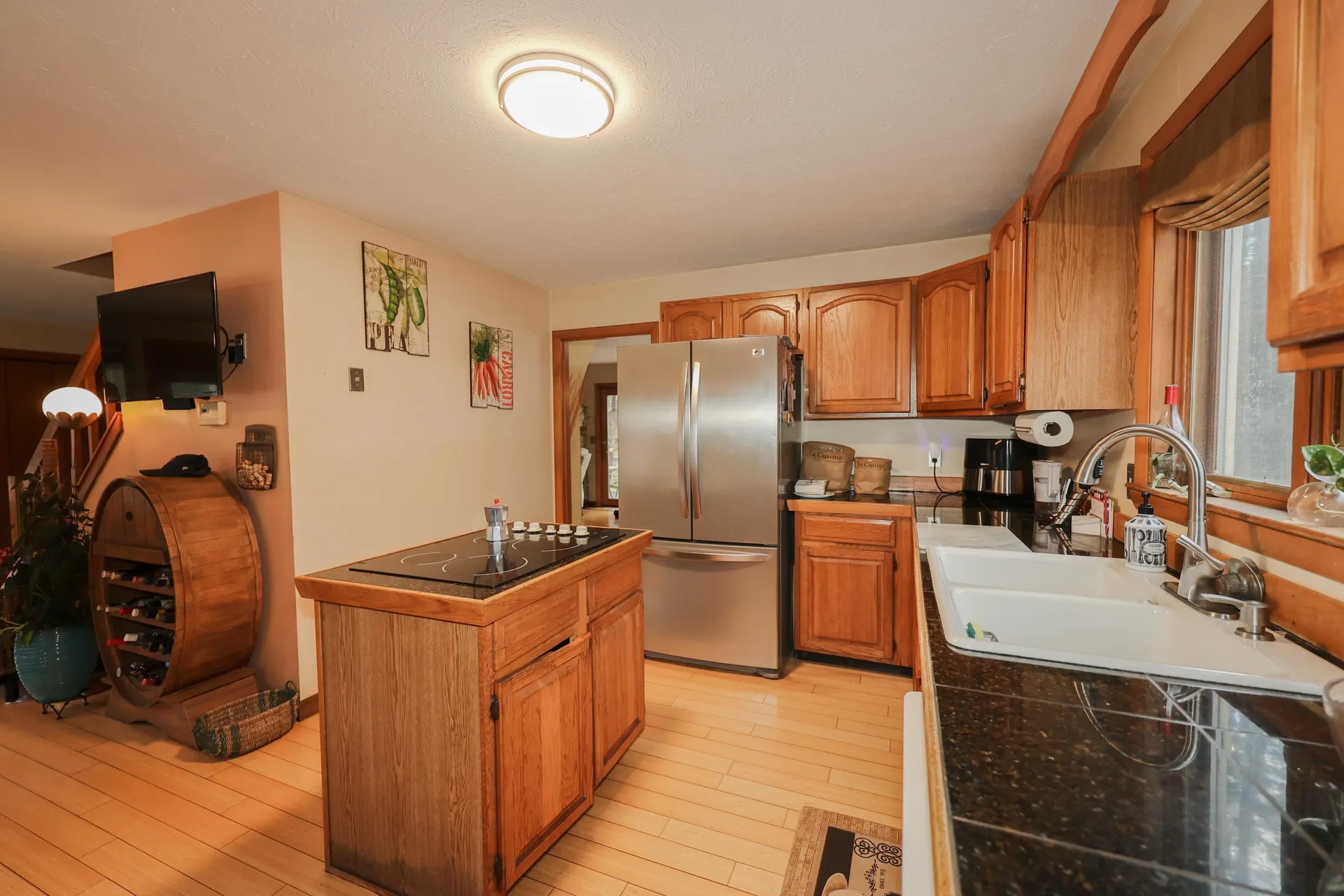 28 Old Manchester Road Amherst NH 03031