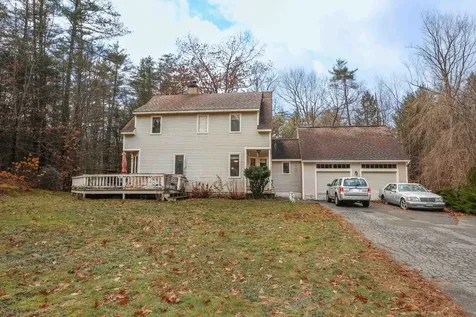 28 Old Manchester Road Amherst NH 03031