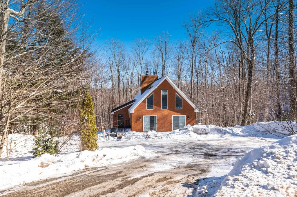 13 Buckboard Drive Dover VT 05356