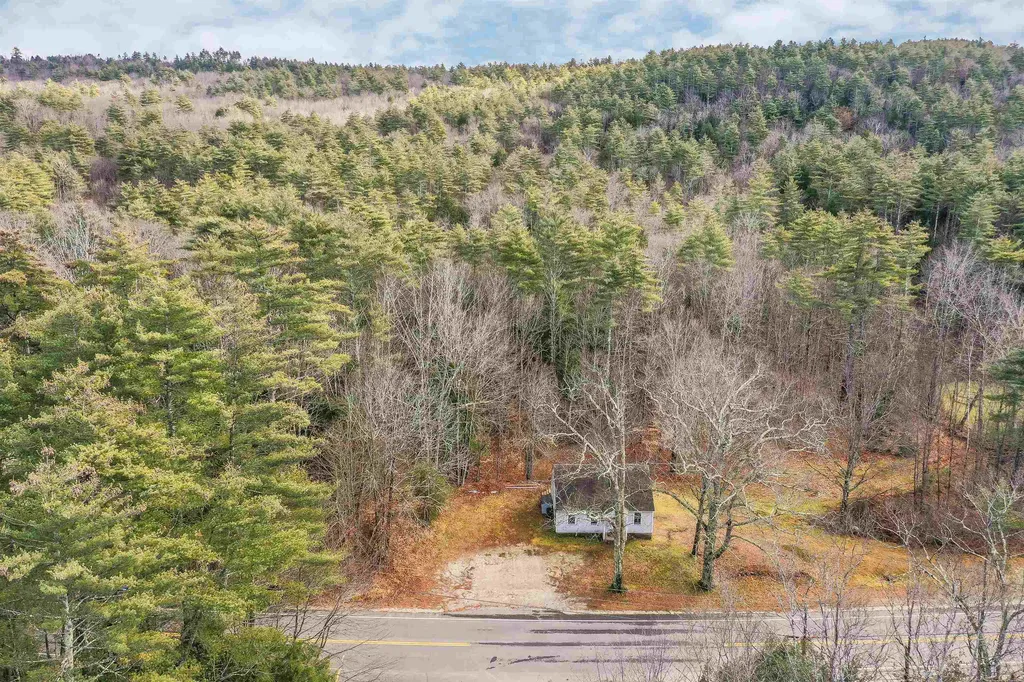 138 Battle Street Webster NH 03303