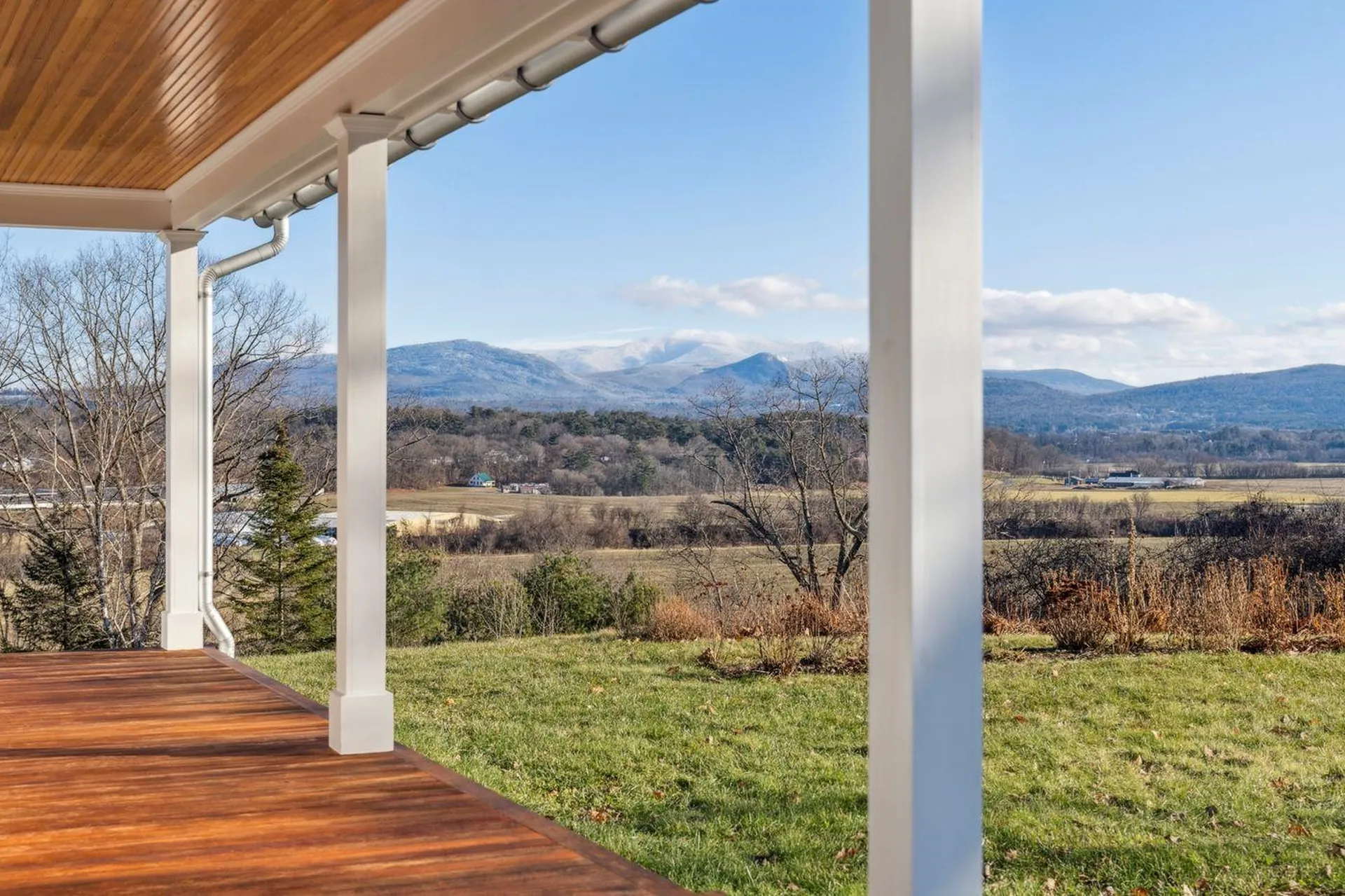 2296 Route 5 Newbury VT 05081