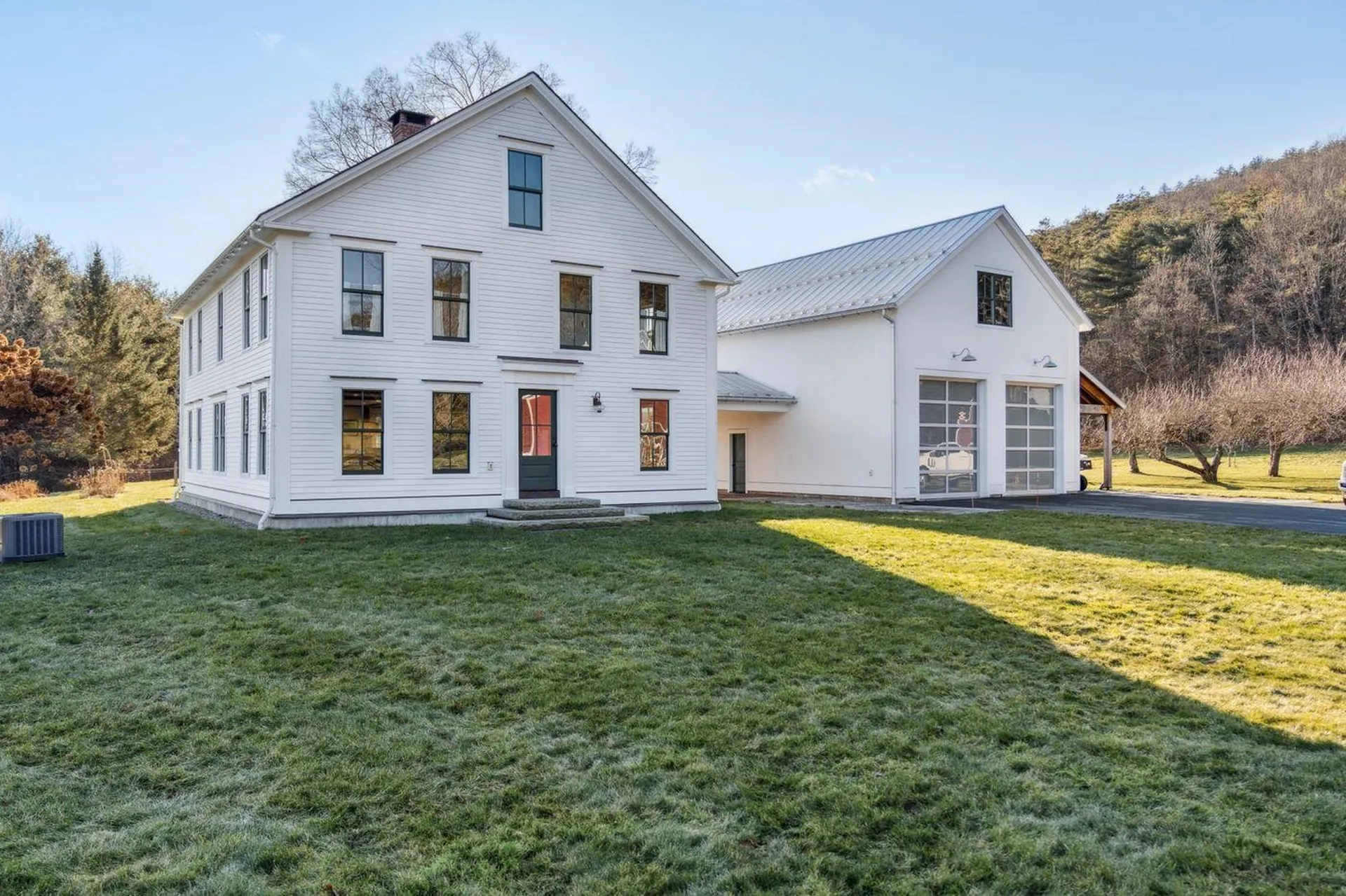 2296 Route 5 Newbury VT 05081