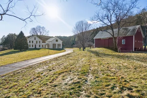 2296 Route 5 Newbury VT 05081