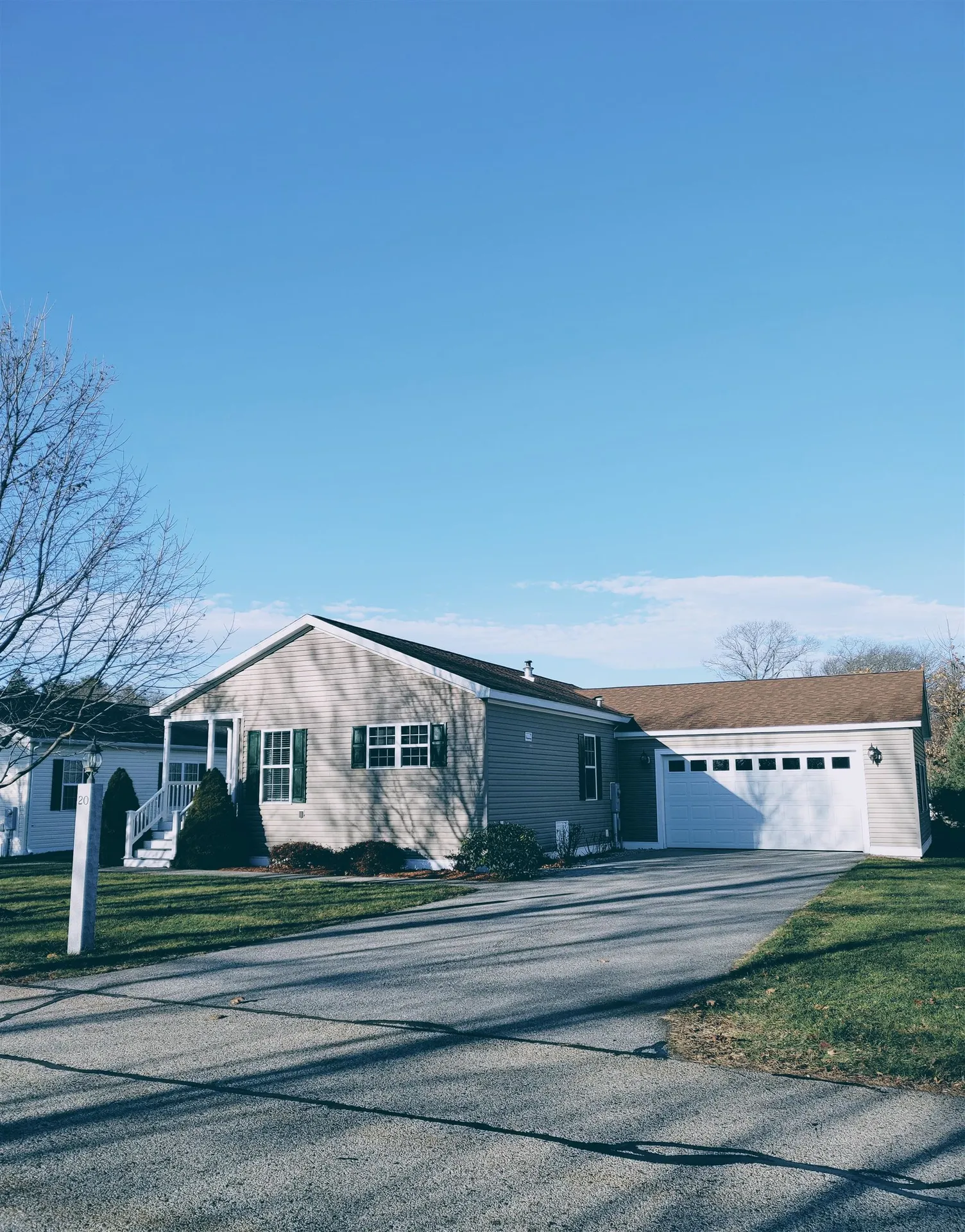 20 Greystone Way North Hampton NH 03862