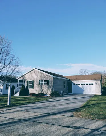 20 Greystone Way North Hampton NH 03862