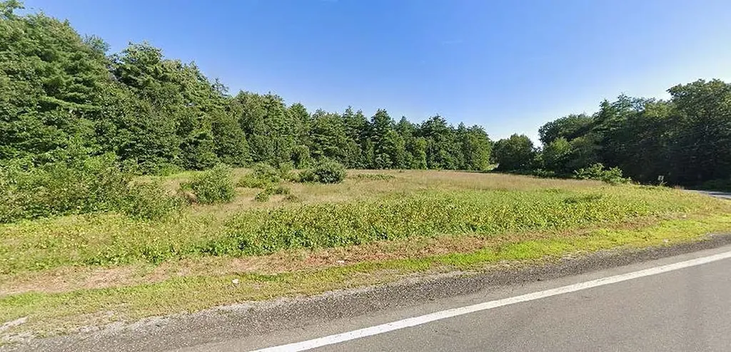 5 Webster Road Londonderry NH 03053