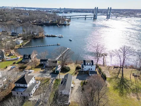 20 Walker Avenue Kittery ME 03904