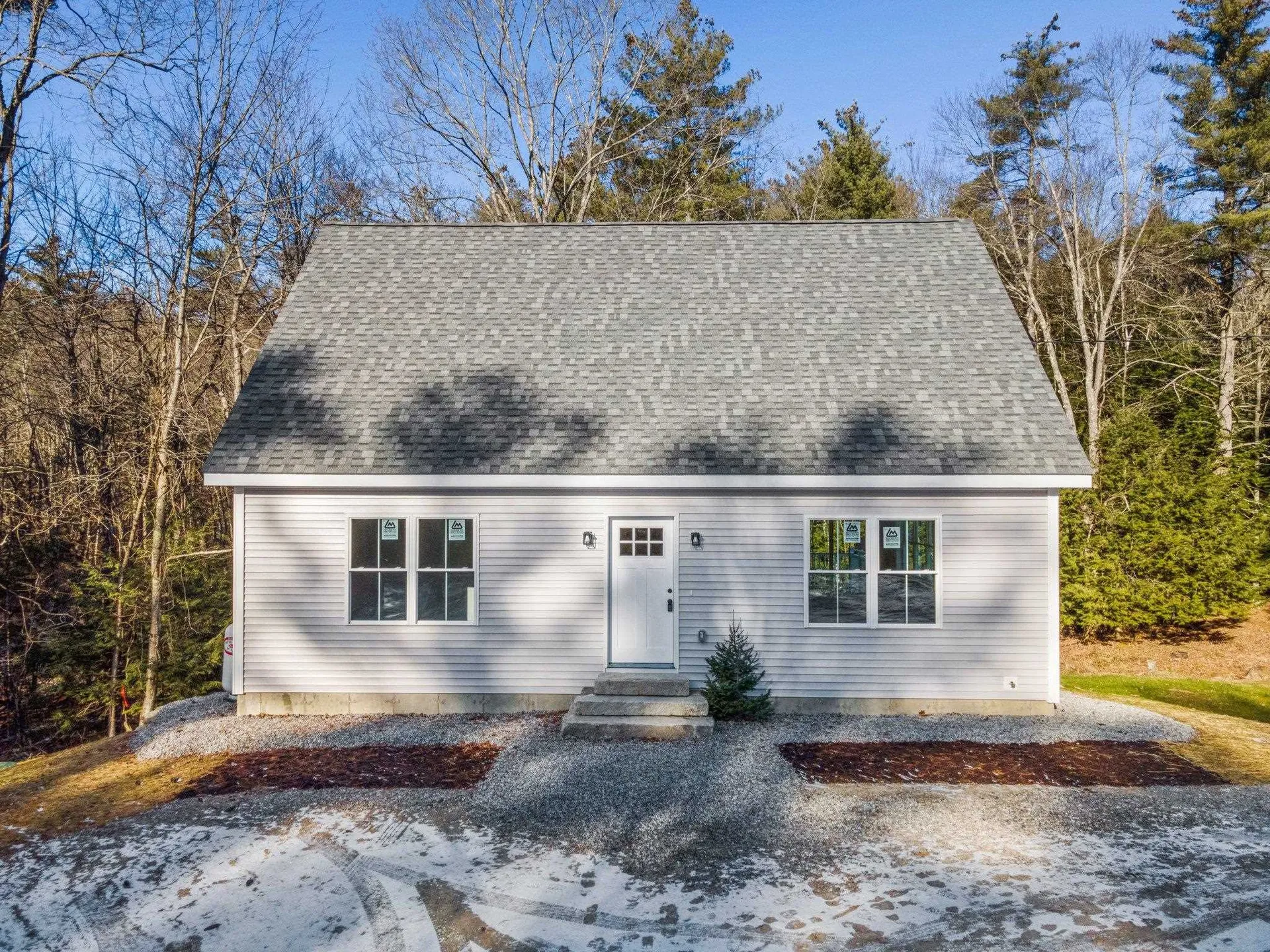 62 Queen Street Boscawen NH 03303