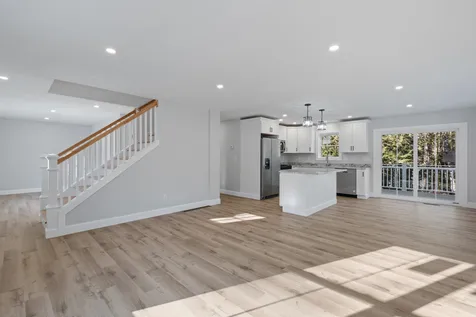 62 Queen Street Boscawen NH 03303