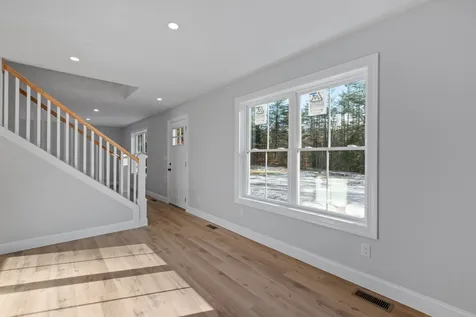 62 Queen Street Boscawen NH 03303