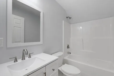 62 Queen Street Boscawen NH 03303