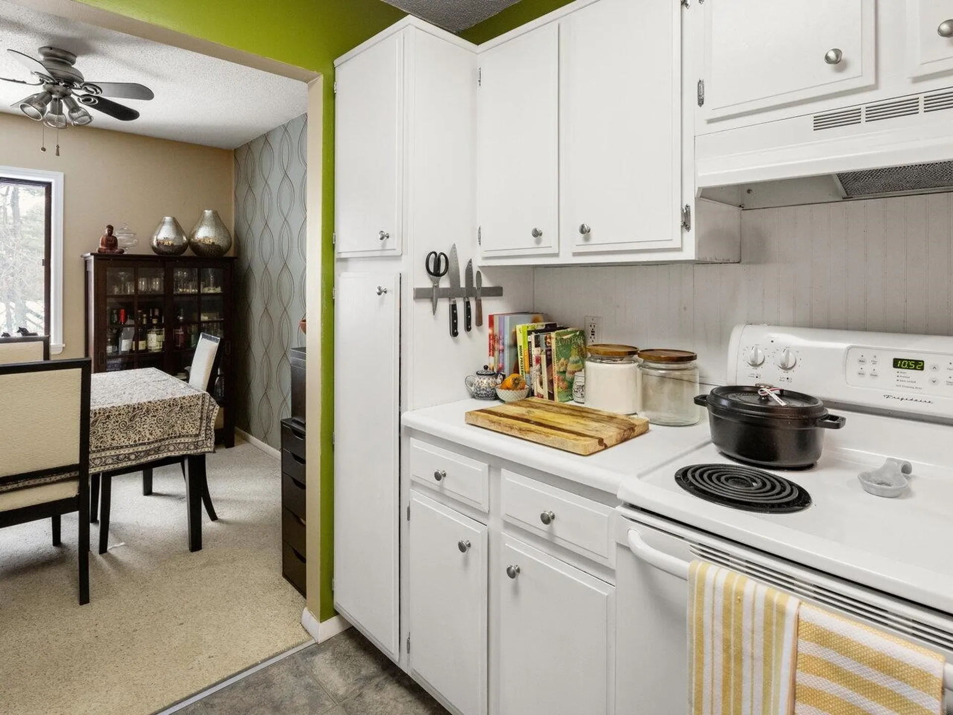 14 Bayberry Lane South Burlington VT 05403