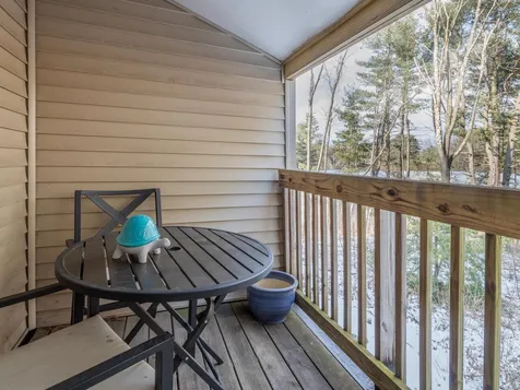 14 Bayberry Lane South Burlington VT 05403