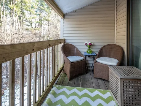14 Bayberry Lane South Burlington VT 05403