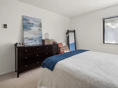 14 Bayberry Lane South Burlington VT 05403