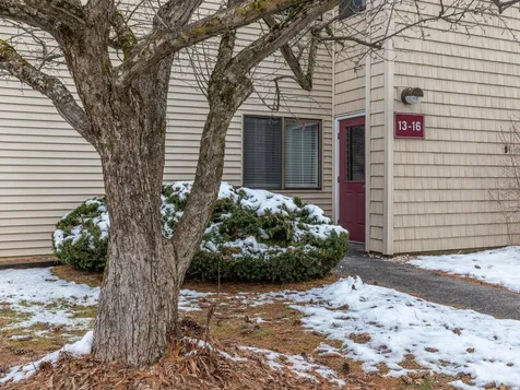 14 Bayberry Lane South Burlington VT 05403