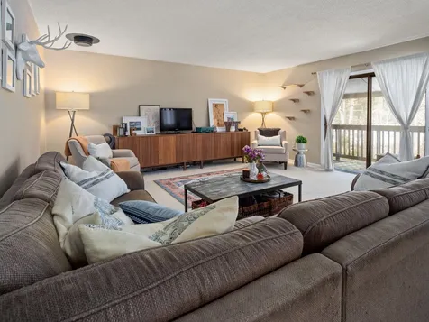 14 Bayberry Lane South Burlington VT 05403
