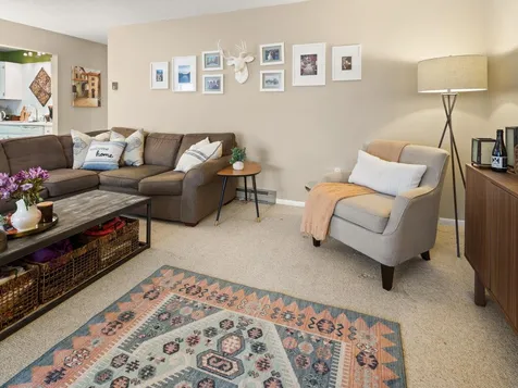 14 Bayberry Lane South Burlington VT 05403