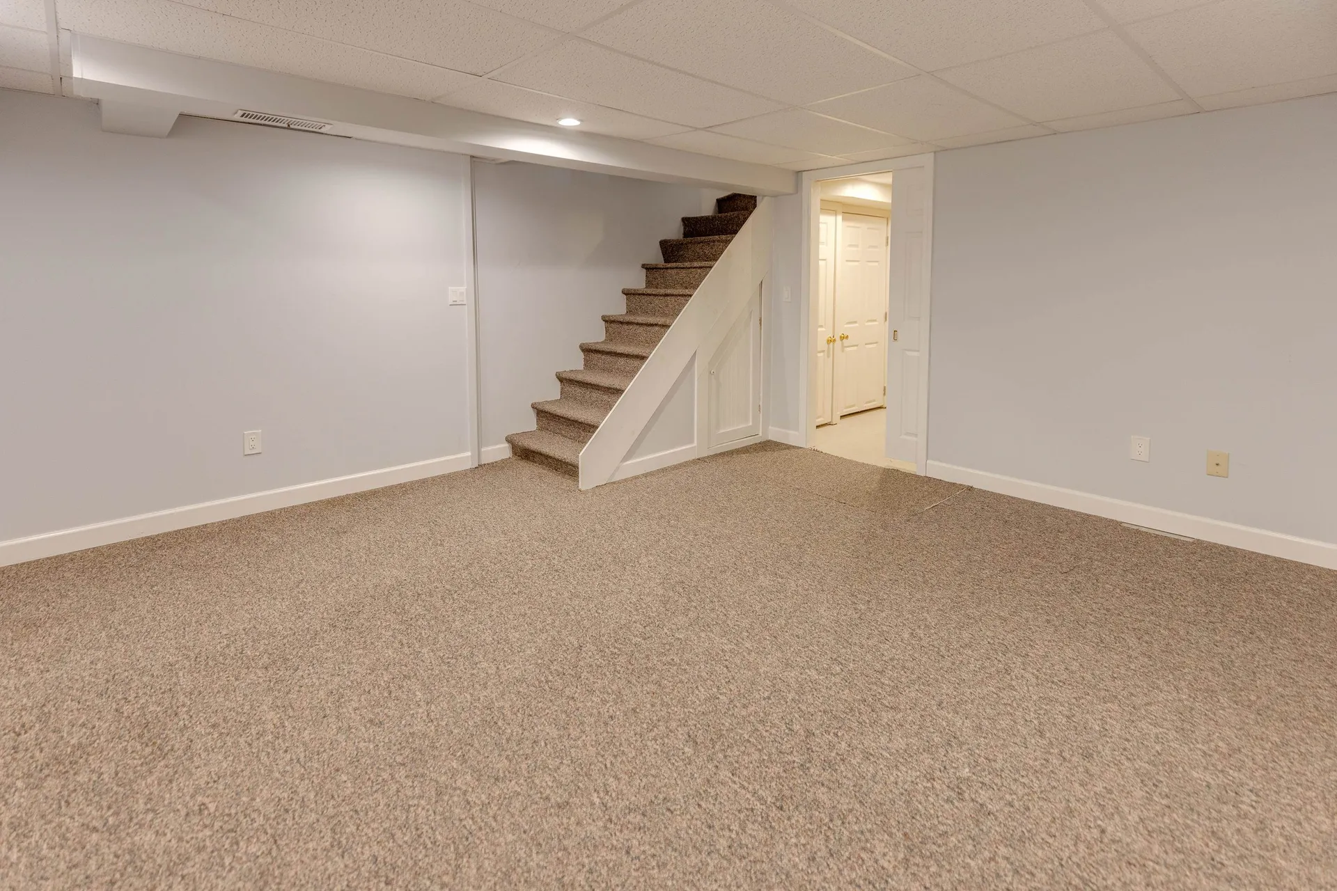 96 Fairway Drive Ashland NH 03217