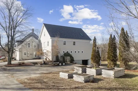 46 Civic Street Farmington NH 03835