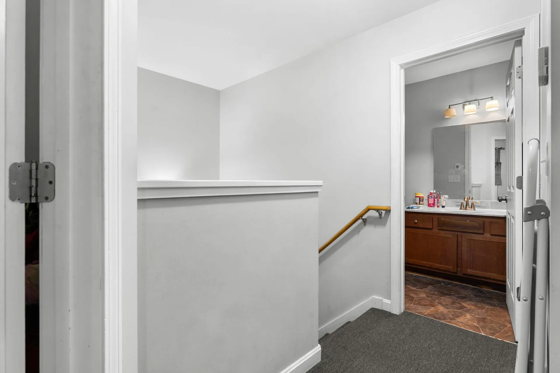 102 Malletts Bay Avenue Winooski VT 05404