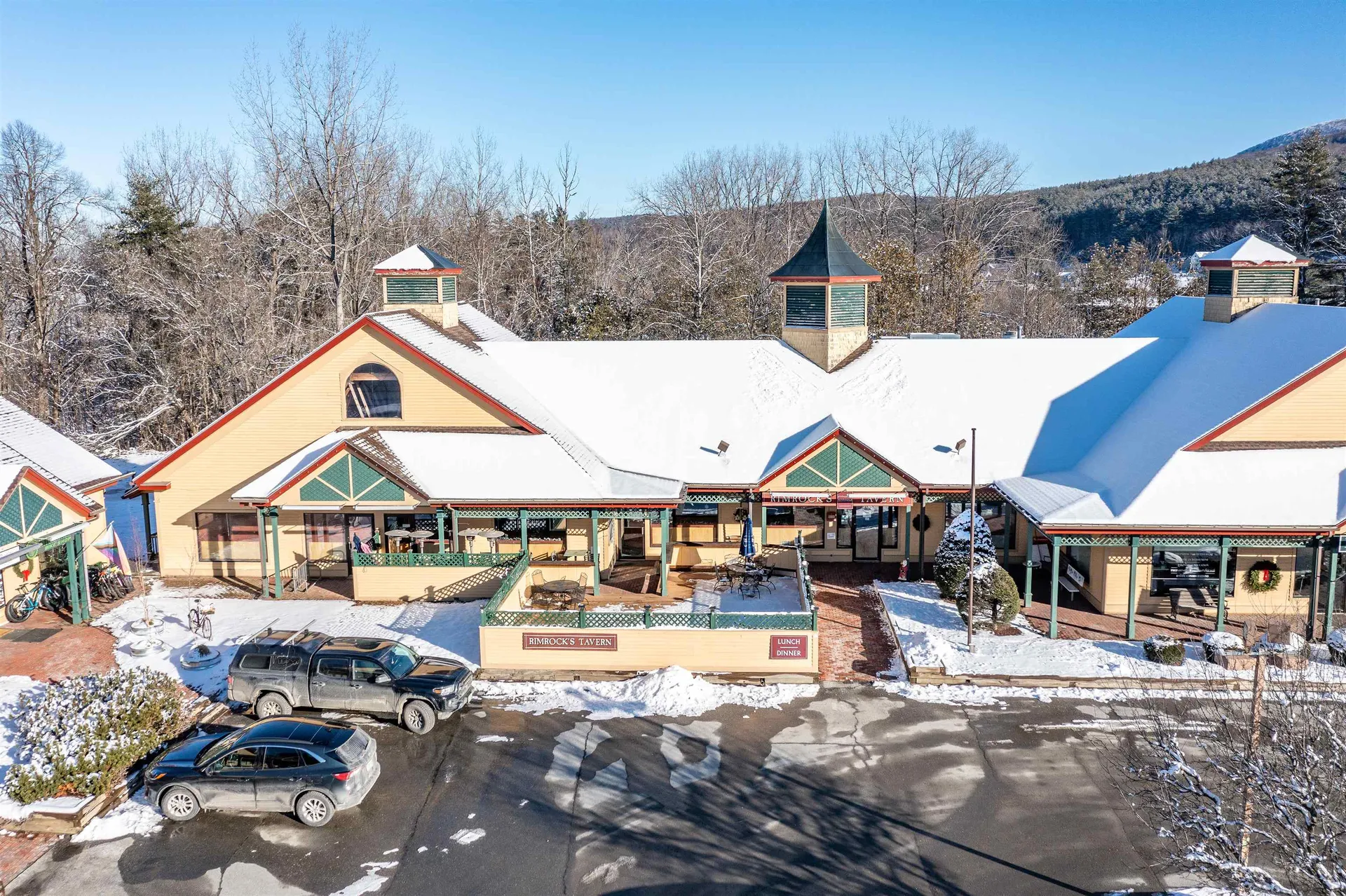 374 Mountain Road Stowe VT 05672