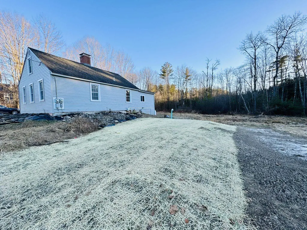18 Winchester Road Richmond NH 03470