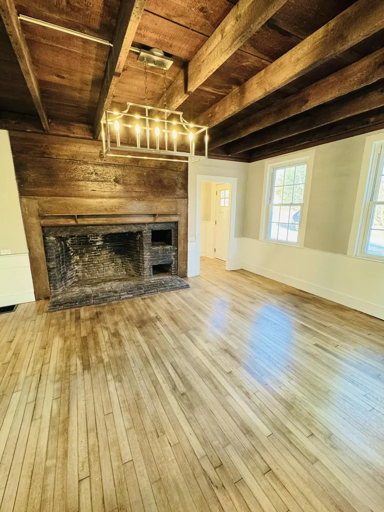 18 Winchester Road Richmond NH 03470