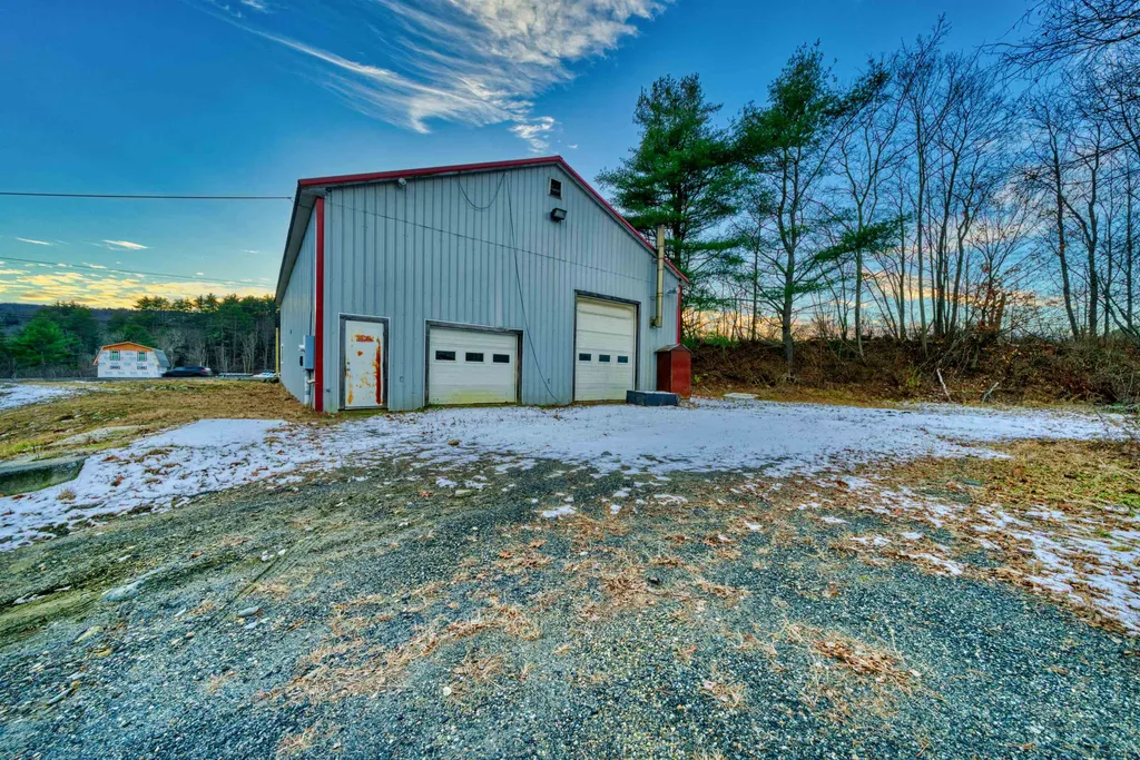 633 John Stark Highway Newport NH 03773