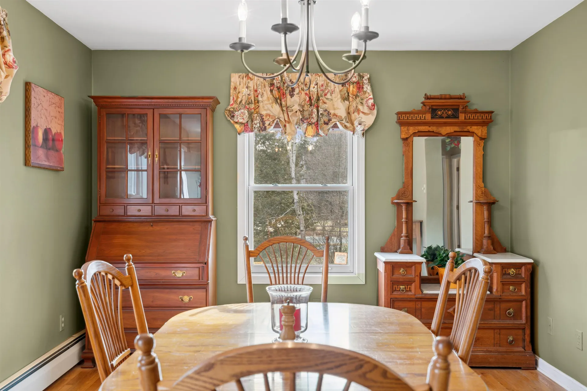 315 Cross Street Hartford VT 05059